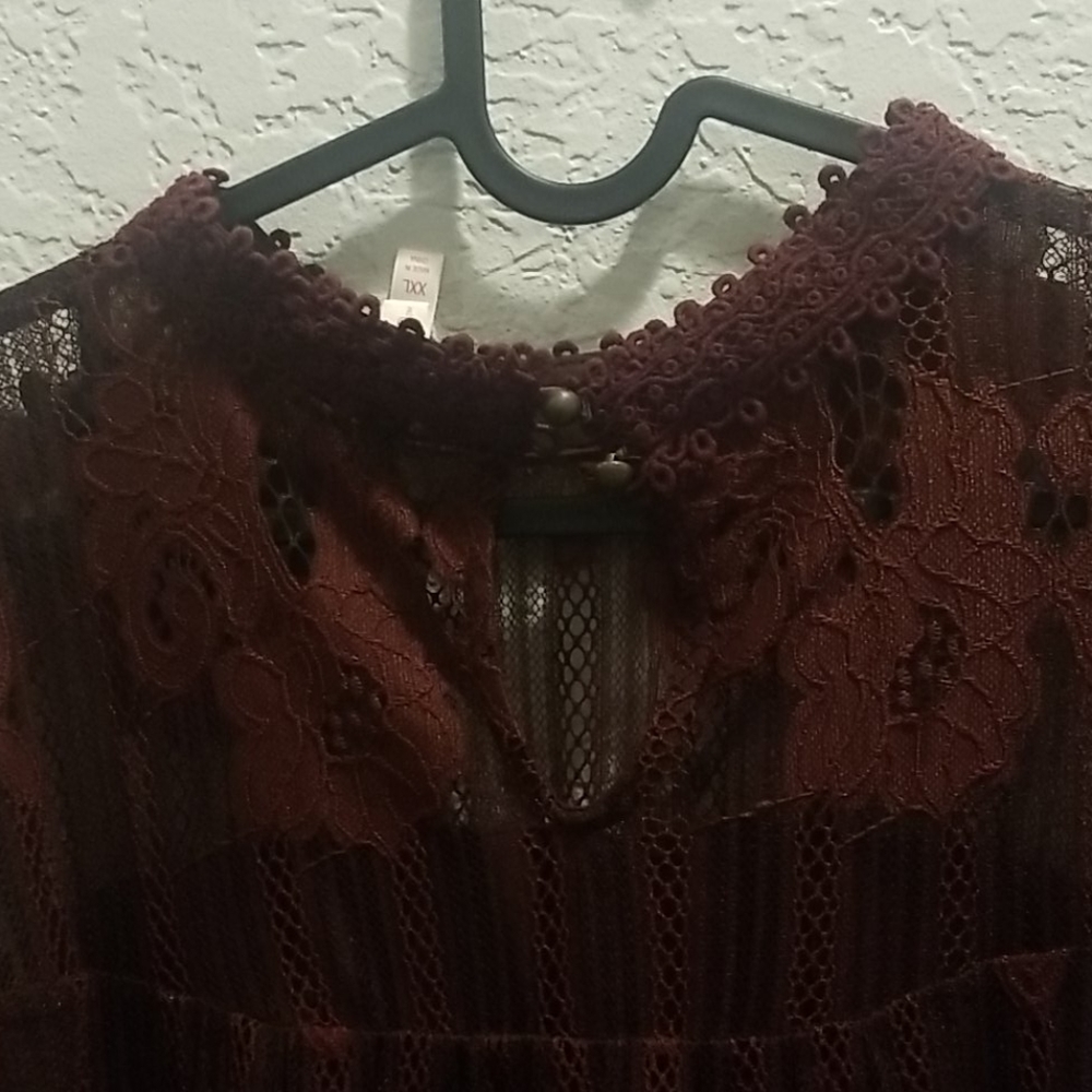 Lace Top - Picture 5 of 7